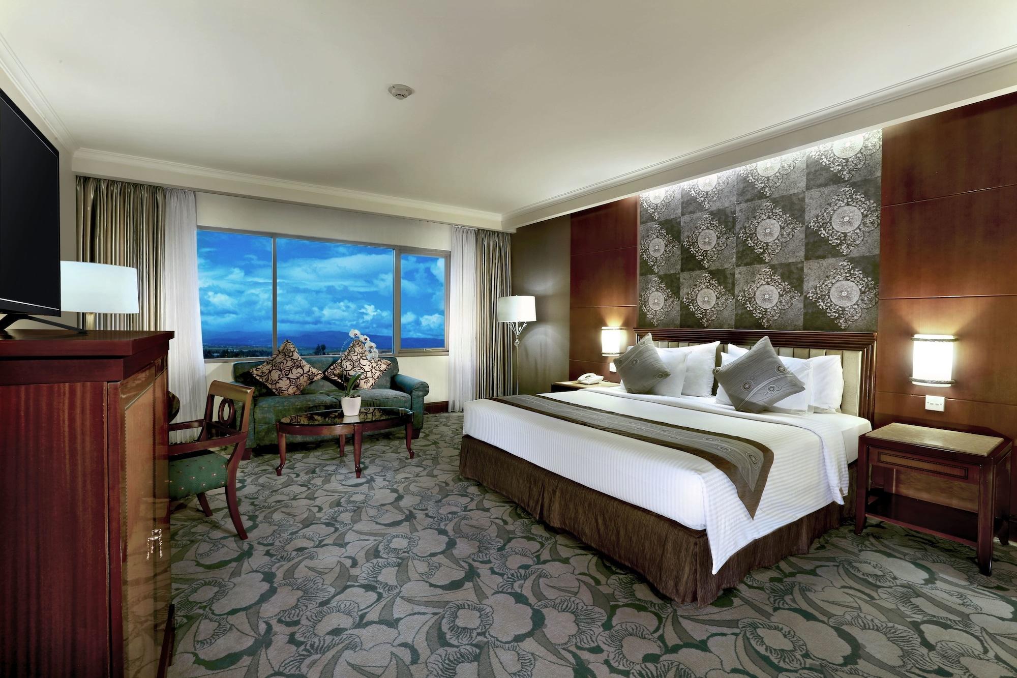 Aston Tropicana Hotel Bandung Exterior foto