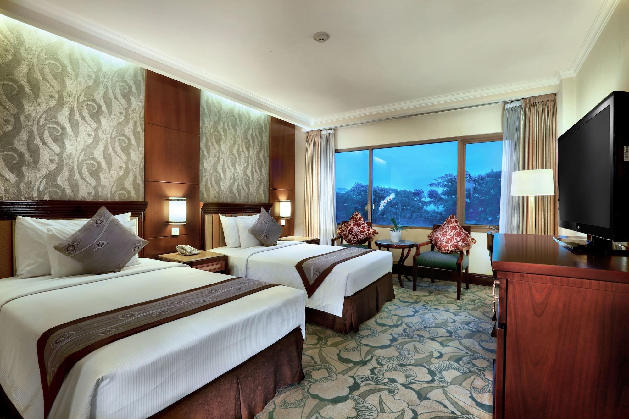 Aston Tropicana Hotel Bandung Exterior foto