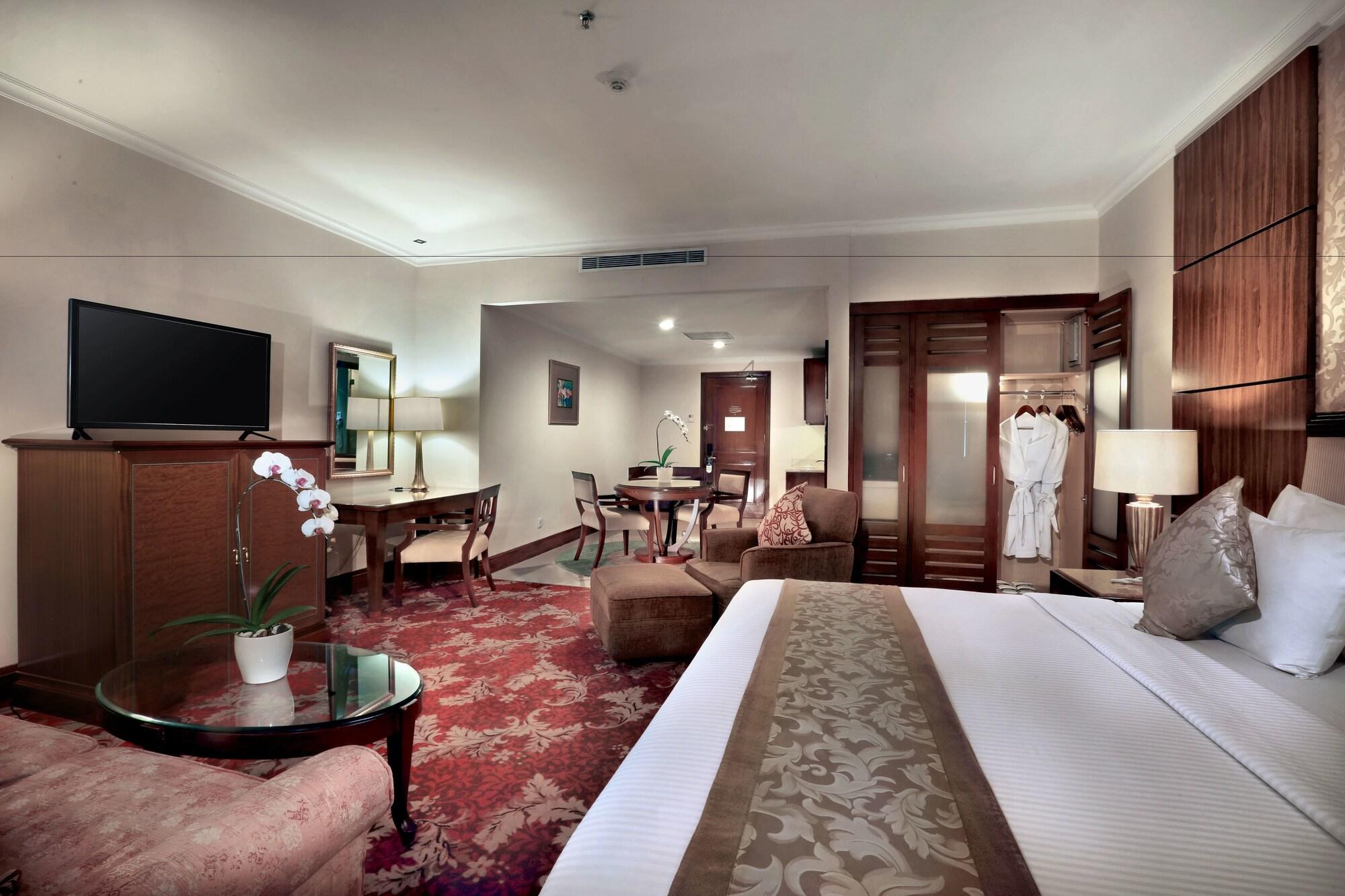 Aston Tropicana Hotel Bandung Exterior foto