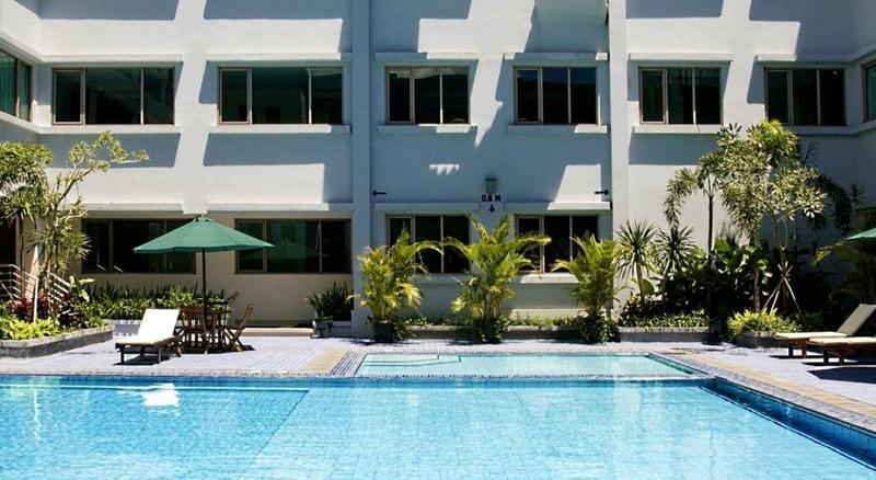 Aston Tropicana Hotel Bandung Exterior foto